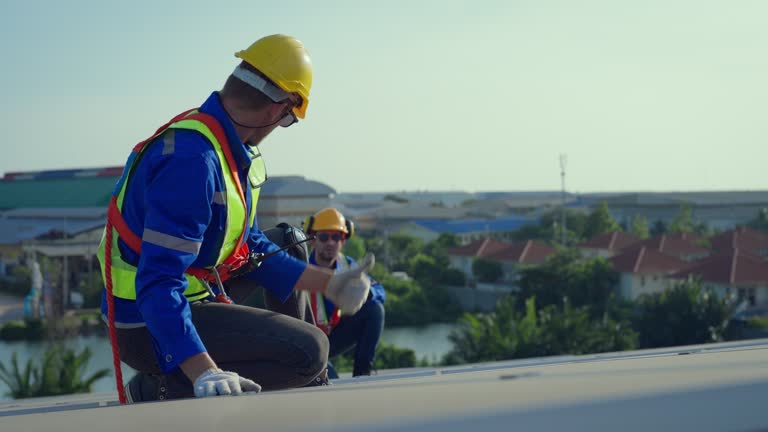 Best Roof Insulation Installation  in Roaring Spring, PA